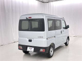 広々とした車内空間に優れた燃費性能。