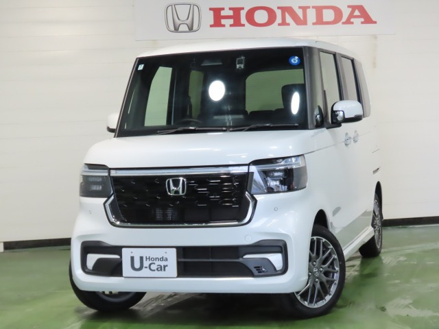 N-BOXカスタム ターボ 4WD 