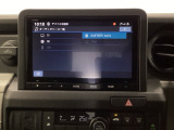 HondaCONNECT対応の便利なナビディスプレー。お持ちのスマートフォンと連携して、ナビやBluetoothでの音楽再生が可能です。デザインはもちろん、操作性も良好です。