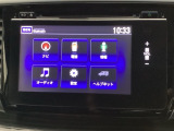 ドライブの必需品。見やすい・使いやすいメモリーナビを搭載。