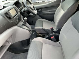 運転席 助手席シートです