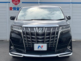 弊社では、全車『修復歴なし』のお車のみ取り扱っております。専任バイヤーによる厳選した仕入れの後、入庫後の車両チェックを行い、ネクステージが認定した高品質な中古車をご提供しております。