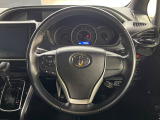 【ステアリングスイッチ】運転中、前方から目線をそらすことなく、オーディオ等の操作が可能な便利機能!安心&快適なドライブを演出してくれます♪