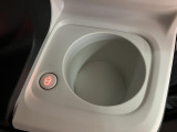 保温機能付きカップホルダー装備☆