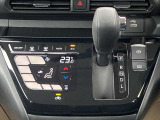 オートエアコンで車内快適!