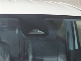 サポカーSとは、衝突被害軽減ブレーキに加えて、高齢者に多いと言われている踏み間違い事故防止をサポートする機能です。詳しくは販売店スタッフまでおたずねください。