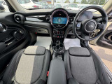 こちらのお車はMINI NEXT鶴ヶ島に展示中です。☆お問合せをお待ちしてます!