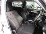 体にフィットする運転席で快適なドライブをサポート!全車消毒済みなので、安心してお乗りいただけます。