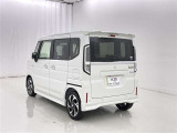 軽自動車は燃費も良くて経済的♪小さなボディで運転しやすい!細い道だってラクラク運転♪