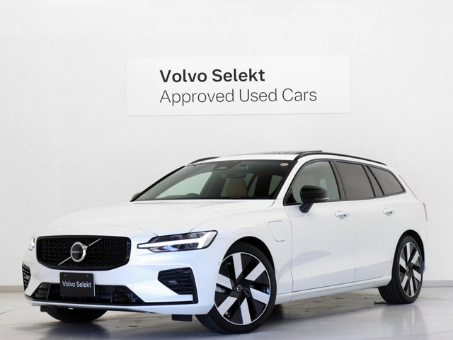 V60 ウルトラ T6 AWD プラグインハイブリッド 4WD