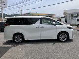 当社の展示車は全車、第三者機関にて検査済みです!!水没・メーター改竄歴が一切御座いません。良質な、お車のみを取り揃えております!!お気軽にお問合せ下さいませ!!