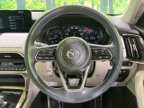 【純正革巻きステアリング】上質な革を使用することで、手にしっかり馴染みとても運転しやすいハンドルです♪