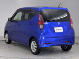 【ワイド保証】日産販売店の中古車には、無料で保証が付いています。走行距離無制限で、無料保証期間は1年間から。品質に自信があるから実現した、日産ならではの保証です。
