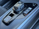 SPORT、ECO、NORMALの3種類のドライブモードを設定☆SPORTモードでは、より力強い加速感☆前後の動きだけで簡単に操作できる先進的なデザインの電制シフト☆扱いやすく、手に馴染みやすい☆