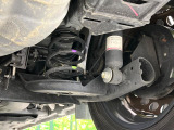お車を安心してお乗りいただく為には、足回りの定期点検が欠かせません。サービスサポート(有償保証)では無料点検もご提供しており、安心のカーライフをお過ごしいただけるサポート体制が整っています。