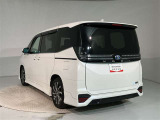 全車種、走行距離無制限の1年間無料保証付き!全国5000ヶ所に及ぶトヨタサービス店舗の安心ネットワーク!※3年先まで延長可能なロングラン保証&alpha;もご用意してます(有料)。