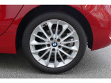 お車の詳細等はお気軽にBMW正規ディーラー Osaka BMW BPS姫里までお問い合わせくださいませ。スタッフ一同、お待ちしております。0078-6002-582225