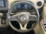 【ステアリングスイッチ】運転中、前方から目線をそらすことなく、オーディオ等の操作が可能な便利機能!安心&快適なドライブを演出してくれます♪