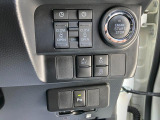 【キーレスプッシュスタート】!パワースライドドアなど各機能のスイッチは運転席から操作ラクラク。