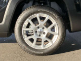 215/60R17 純正17インチアルミホイールです。