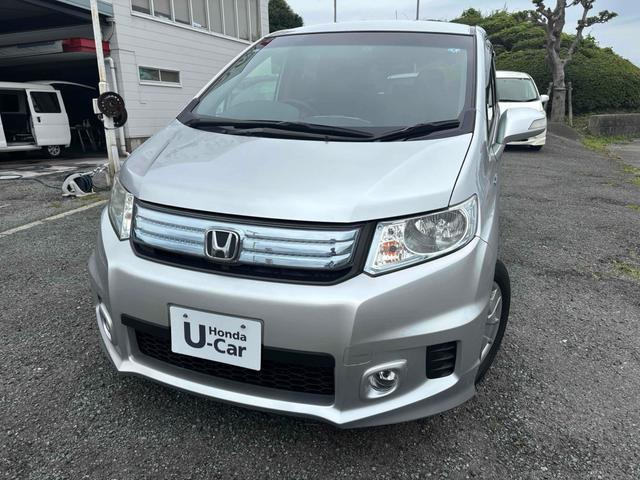 フリードスパイクハイブリッド 1.5 ジャストセレクションプラス 
