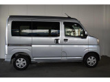 スバルのU-Carは全車、「まごころクリーニング」を実施しております。外装、内装ともにピカピカになるまで徹底的に掃除をしていますのでキレイな状態でお乗りいただけます。