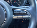 MRCC(マツダレーダークルーズコントロール)は先行車との車間を維持しながら追従走行を行い、長距離でのドライバー負担を軽減させてくれます。