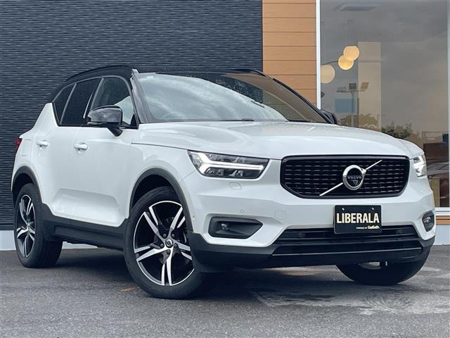 XC40 B4 AWD Rデザイン 4WD 4WD 修復歴無し