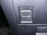 シガーソケット用の充電器が使用可能です!