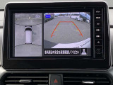 車の上から見下ろしたような360度見えるアラウンドビューモニター搭載してます!狭い駐車場や暗い場所でも安心して駐車出来ます!