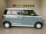 車両右側面からの写真になります。車をご覧になりたい時はお気軽に最寄りの店舗へご相談下さい。