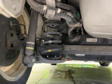お車を安心してお乗りいただく為には、足回りの定期点検が欠かせません。サービスサポート(有償保証)では無料点検もご提供しており、安心のカーライフをお過ごしいただけるサポート体制が整っています。