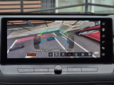 車体の下や後輪付近を映すインビジブルフードビュー!