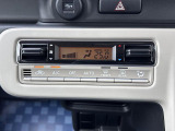 [フルオートエアコン]ご自宅のように温度設定だけで快適に過ごせます。効きもバッチリです◎
