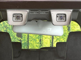 【スズキ セーフティサポート】走行中に前方の車両等を認識し、衝突しそうな時は警報とブレーキで衝突回避と被害軽減をアシスト。より安全にドライブをお楽しみいただけます。