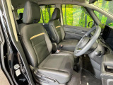 運転席シート廻りは使用感も少なく、良好な状態となっています。丁寧に使われていたことがよくわかりますね。