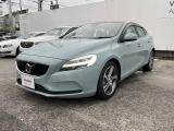 全国のVOLVOからお取り寄せが可能※!遠方の店舗に展示してあるクルマが気になる場合も、最寄りの店舗でご購入ただくことが可能です!是非私たちに要望をお聞かせください!※別途費用