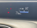 【スピードメーター】メーターがシンプルで見やすく運転しやすいですね!