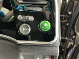 【eコンスイッチ】低燃費運転をサポートするECONモード。スイッチをONすると、エンジンやトランスミッション、A/Cなどを協調制御し、燃費の向上に貢献。エコドライブの効果を高めます。