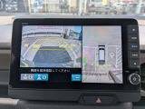 バックカメラ付きで駐車が苦手な人でも安心。視界に入らない後方を確認しながらゆっくり駐車してください。
