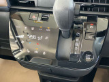 【オートエアコン】 設定温度は一定のまま、1年中、車内は快適空間♪快適温度♪