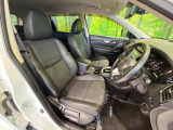 運転席シート廻りは使用感も少なく、良好な状態となっています。丁寧に使われていたことがよくわかりますね。