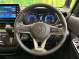 【純正革巻きステアリング】上質な革を使用することで、手にしっかり馴染みとても運転しやすいハンドルです♪
