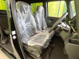 運転席シート廻りは使用感も少なく、良好な状態となっています。丁寧に使われていたことがよくわかりますね。