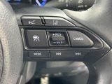 【レーダークルーズコントロール】高速道路での長距離走行が楽に!!自動で速度を保つクルーズコントロールが、衝突軽減システムと連携し、前方の車両を感知して車間を保つように速度調節してくれます!!