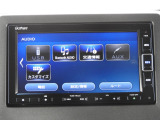 ★オーディオ画面★Bluetooth AudioやUSB・AUXでの有線接続で音楽を手軽にお楽しみいただけます。交通情報を表示することができますので、快適なドライブのお手伝いをしてくれます!