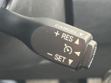 【クルーズコントロール】高速道路もラクラク走行。アクセルを離しても一定速度で走行ができ、長距離運転時の負担を軽減!加速・減速も簡単なスイッチ操作で調整できます。