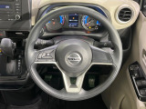 【ステアリングスイッチ】運転中、前方から目線をそらすことなく、オーディオ等の操作が可能な便利機能!安心&快適なドライブを演出してくれます♪