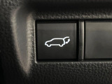 【パワーバックドア】スマートキーや運転席のボタンを押すだけでリアゲートが自動で開閉します!荷物を持っている時や、高い位置にあるバックドアを閉める際に便利な機能です♪