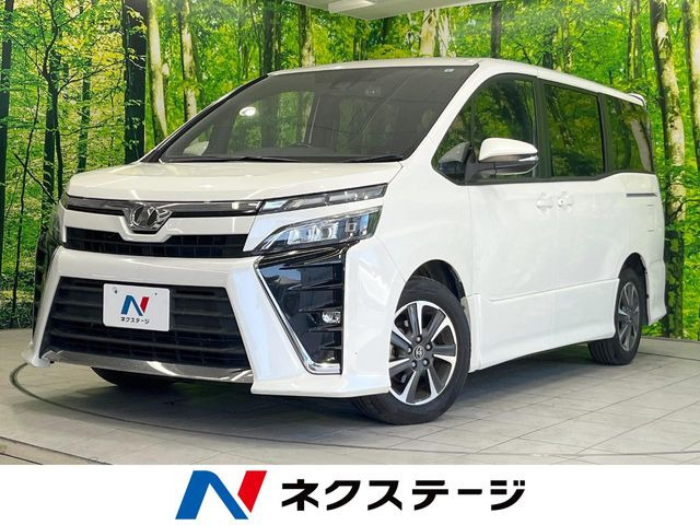 トヨタ ヴォクシー 
